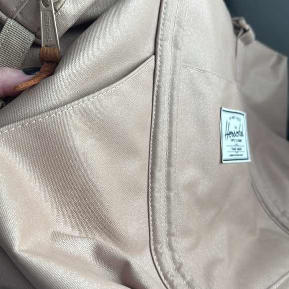 Herschel Supply Co Duffle - Picture 4 of 8